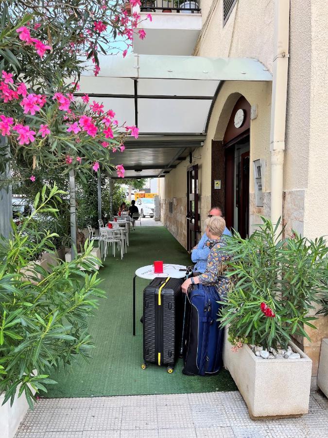 Hotel Lido Vieste Ngoại thất bức ảnh