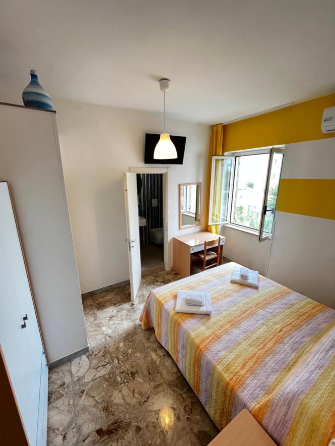 Hotel Lido Vieste Ngoại thất bức ảnh