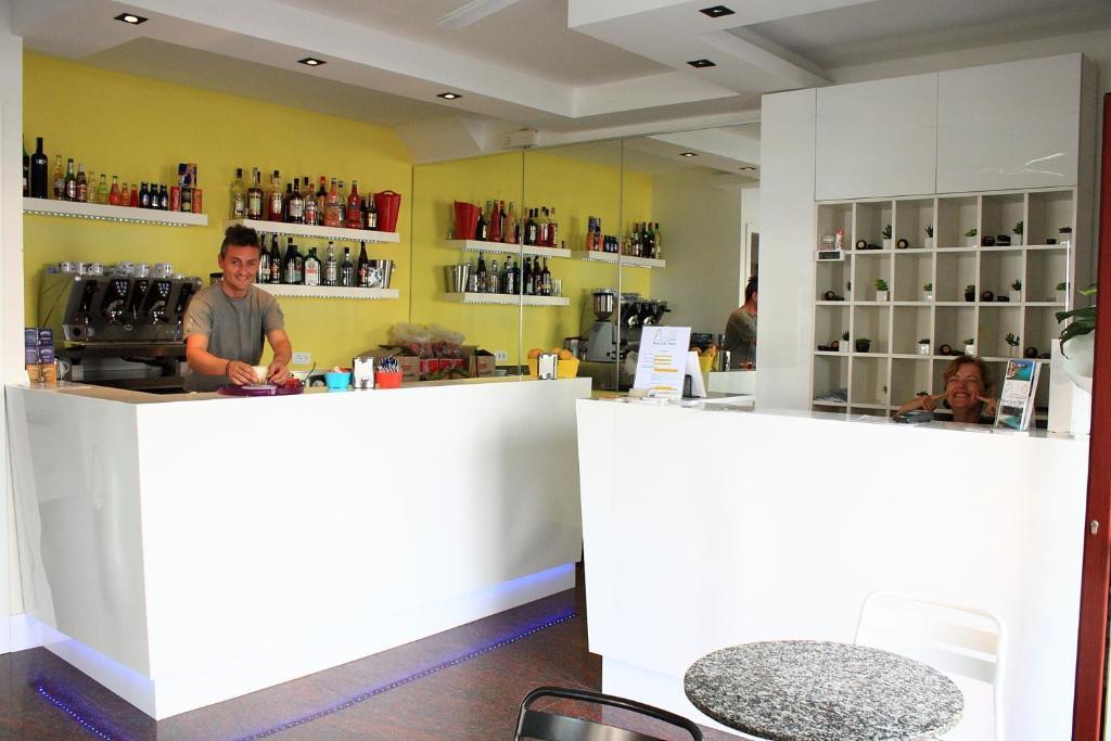 Hotel Lido Vieste Ngoại thất bức ảnh